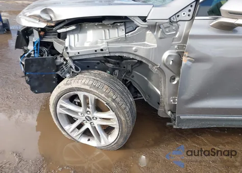 2016 Lincoln Mkc Reserve z USA, uszkodzony, nr VIN 5LMCJ3D9XGUJ05421